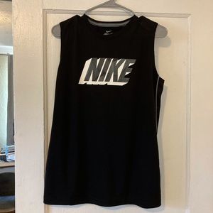 Dri fit Nike men’s shirt - XL